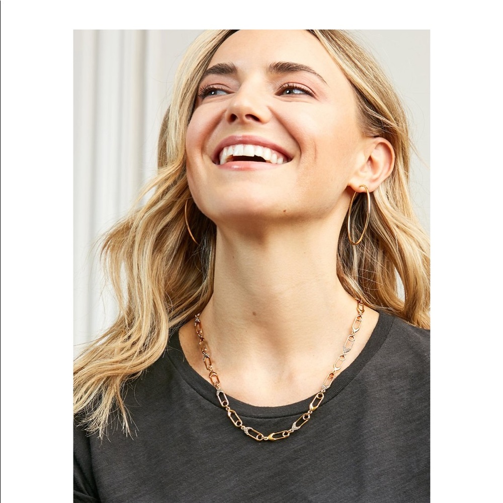 Stella and Dot Safety Pin Necklace- Gold